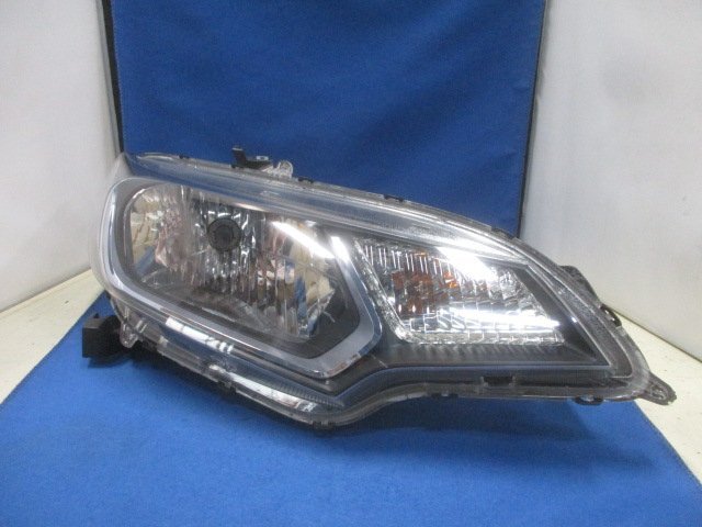 Honda Fit Hybrid GP5 Pre-Facelift Right Halogen Headlight STANLEY W0349